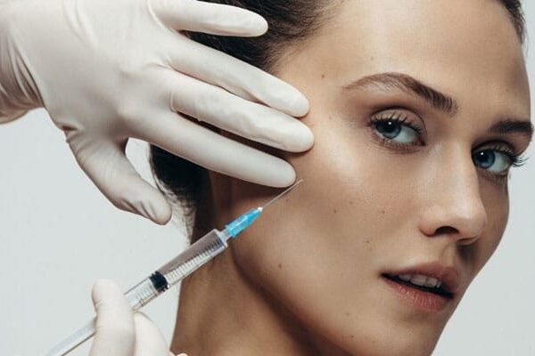 Ataşehirin En İyi Paris Işıltısı Yapan Kliniği